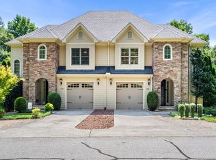 358 Licklog Rdg, Hayesville, NC 28904