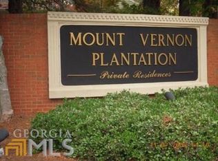 18 Mount Vernon Cir, Sandy Springs, GA 30338