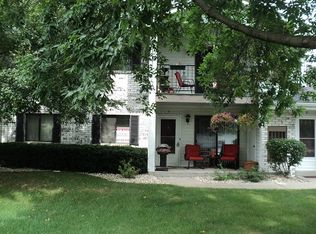 1372 30th Ave #9 A, Kenosha, WI 53144