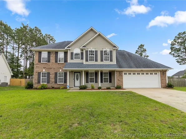 2851 Aristocrat Ln, Fayetteville, NC 28306