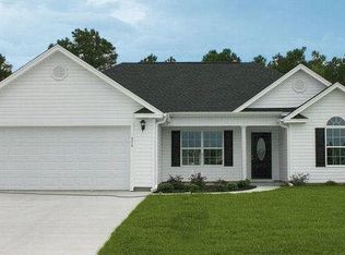 205 Dempsey Dr, Loris, SC 29569