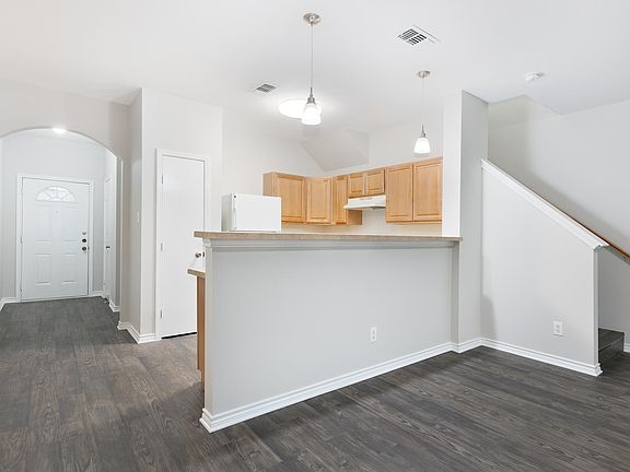 4th image of 7814 Kingsbury Wood #3