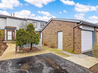 1715 River Rd APT 10, Saint Clair, MI 48079