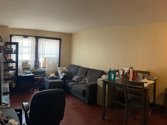 4th image of 1211 W Elmdale Ave APT 7