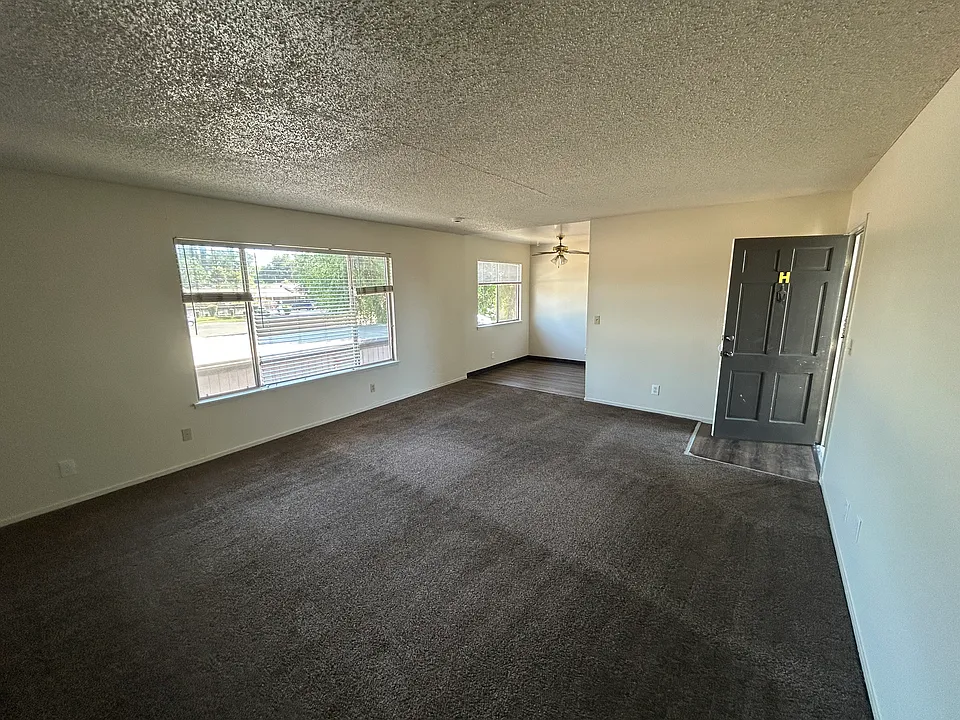 6019 N College Ave #H