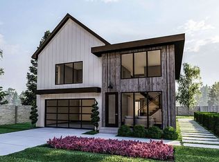 201 Wood Glen Ln, Oak Brook, IL 60523