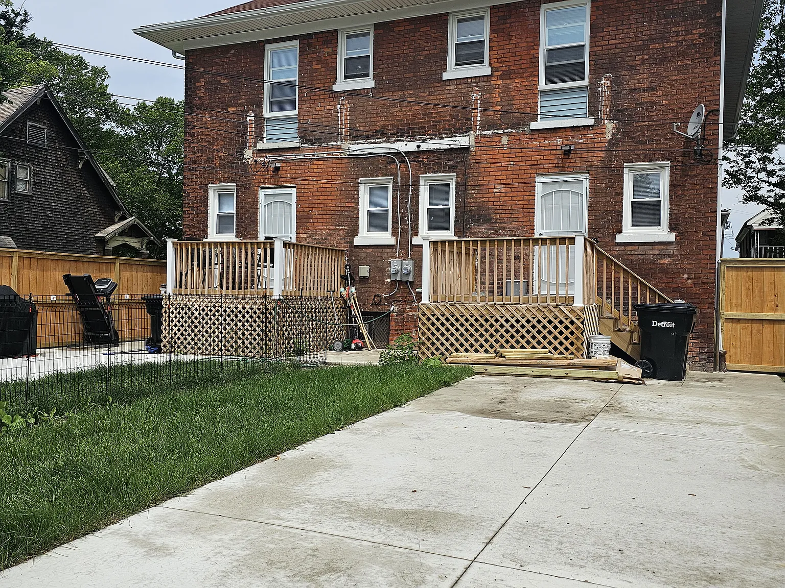 4 bed, 1550 sqft, $2,000 — Photo 4