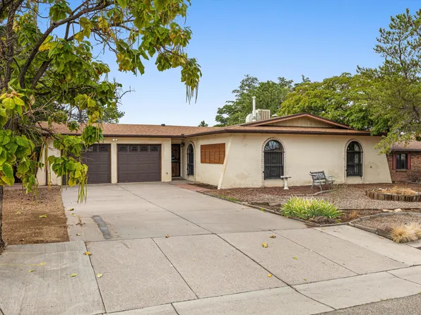 7216 Derickson Ave NE, Albuquerque, NM 87109