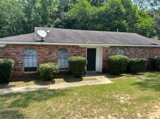 5408 Larchmont Dr, Mobile, AL 36693