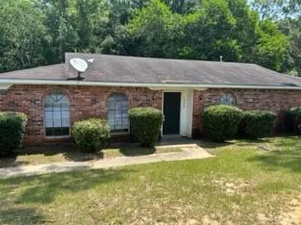 5408 Larchmont Dr, Mobile, AL 36693