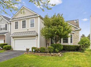 34 Gold Meadow Dr, Lewis Center, OH 43035