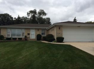 1305 E Thayer St, Mount Prospect, IL 60056