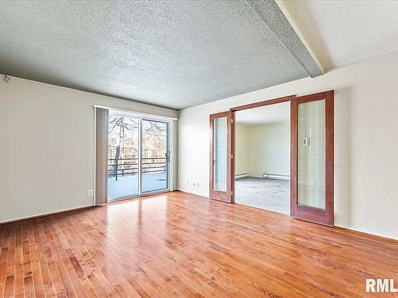 5th image of 7239 N Lakeside Ct