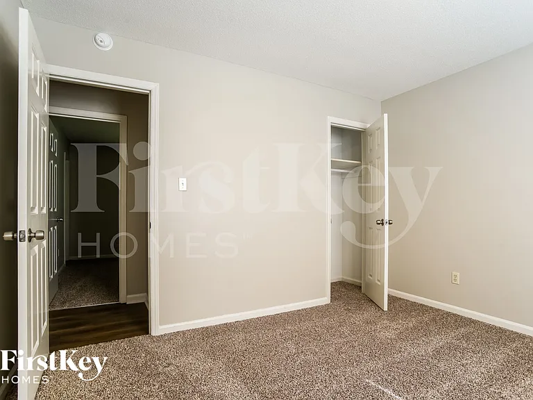 814 Dewey St — Photo 14