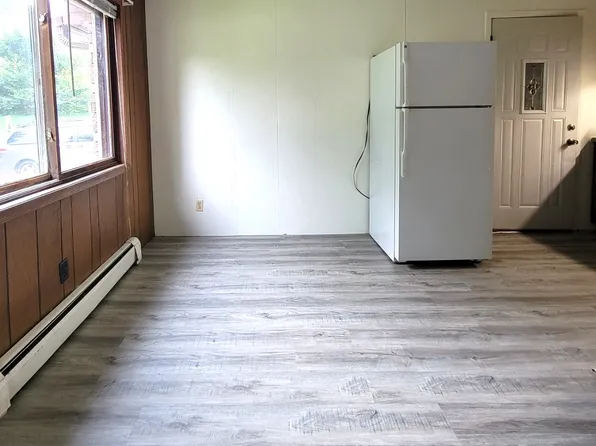923 E Wausau Ave, Wausau, WI 54403