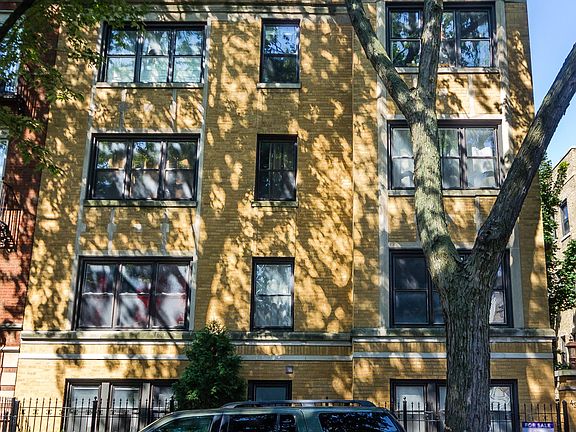 2nd image of 4938 N Winthrop Ave APT 2E