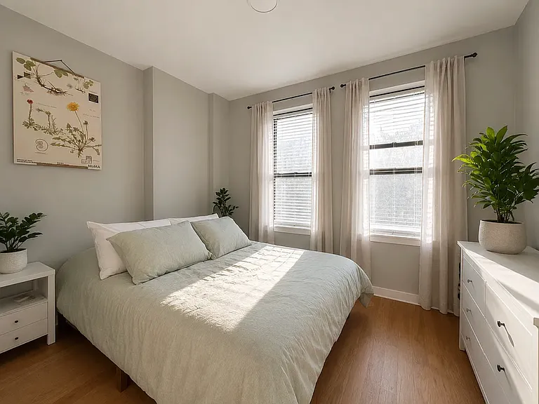 824 Classon Ave #4L — Photo 4