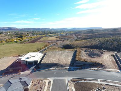 1300 N Hillside Way, Santa Clara, UT, 84765