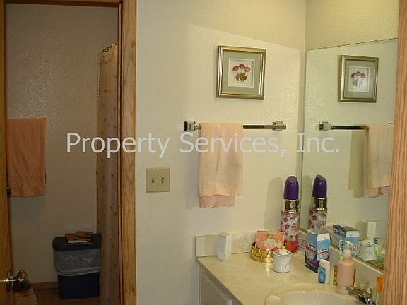 5th image of 744 Heritage Vista Ave