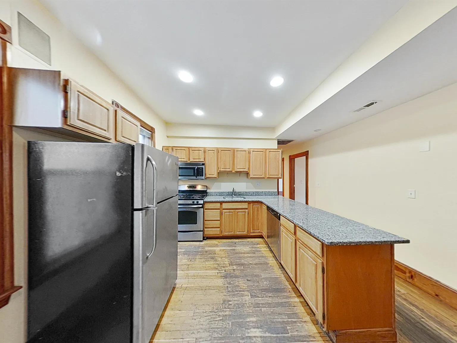6 Carmel Street — Photo 3