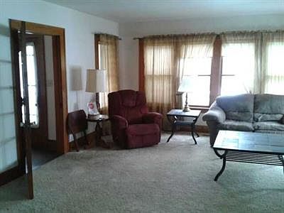 2nd image of 3410 Holland St