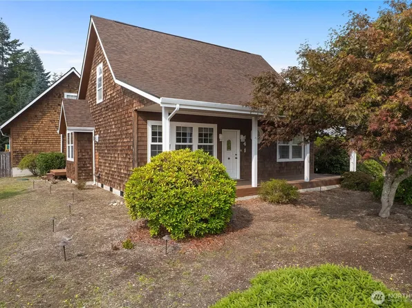 141 E Fairfield Court, Shelton, WA 98584