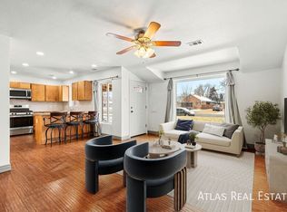 2020 N Oneida St, Denver, CO 80207