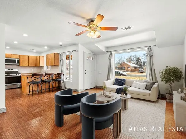 2020 N Oneida St, Denver, CO 80207