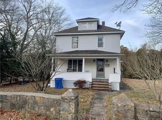 48 Maennerchor Ave, Taftville, CT 06380
