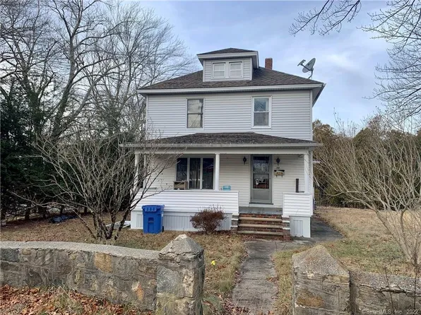 48 Maennerchor Ave, Taftville, CT 06380