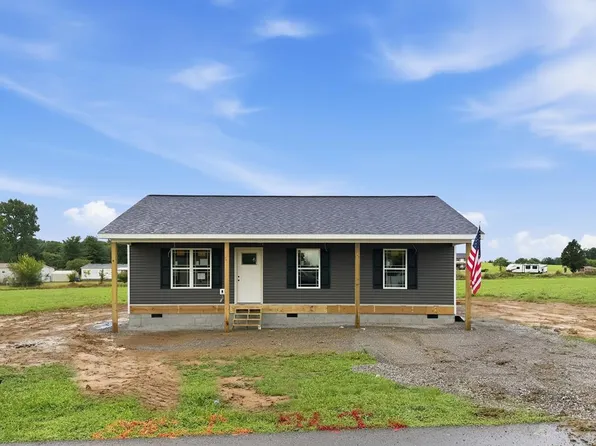 1401 Mercer Ave, Morganfield, KY 42437