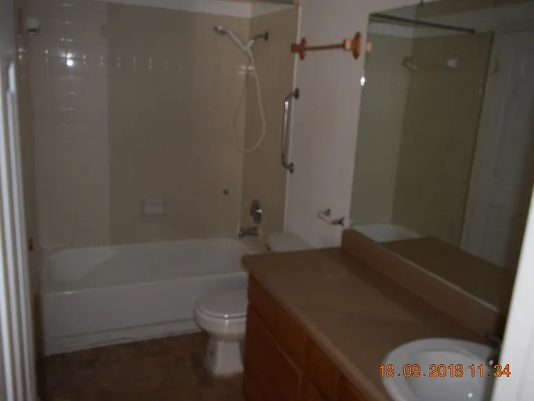 10657 Starcrest Dr #10657 — Photo 7
