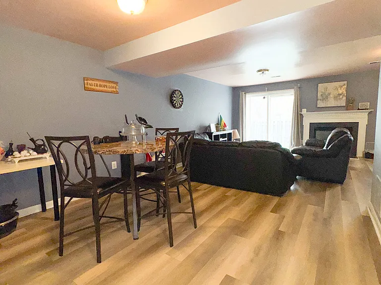 Sylvan Moor Ln — Photo 5