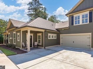 84 Cedarcrest Village Ln, Acworth, GA 30101