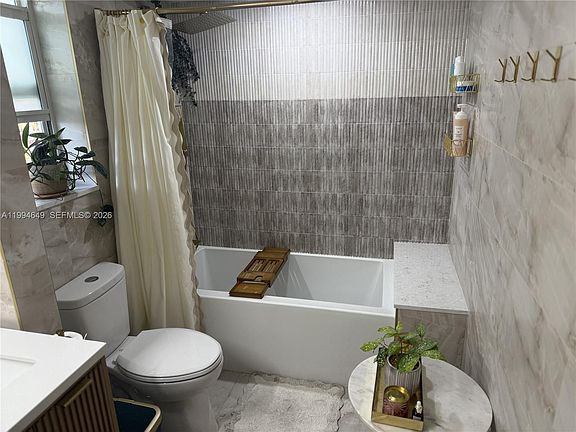 2nd image of 1519 Drexel Ave APT 200