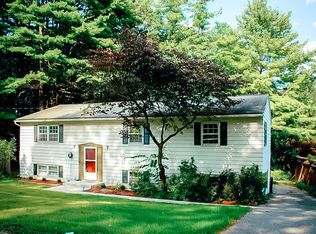 1217 Hartwick Ln, Vestal, NY 13850