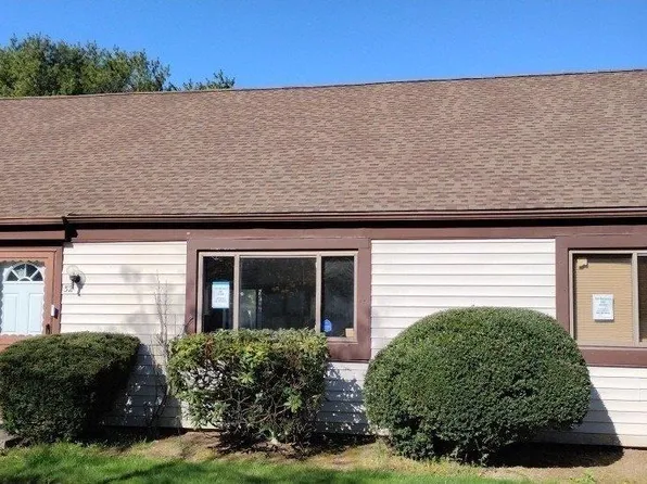 32 Monet Court #32, Middle Island, NY 11953