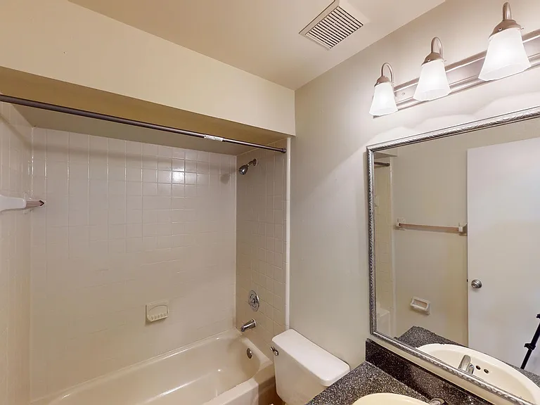 Alafaya Woods — Photo 108