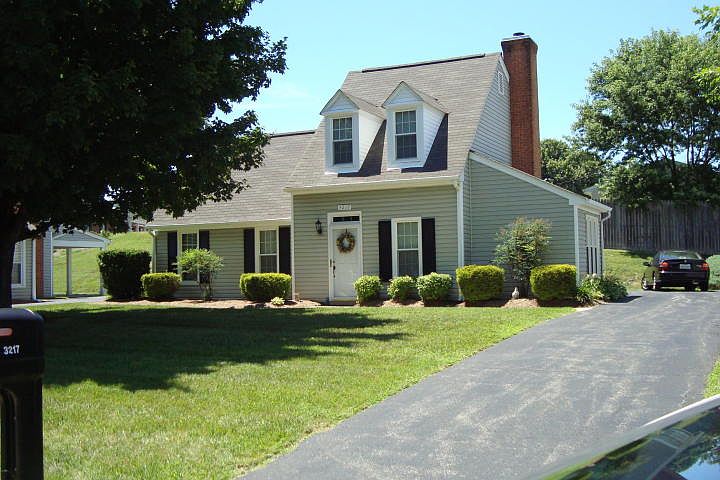 1st image of 3217 Winterberry Dr
