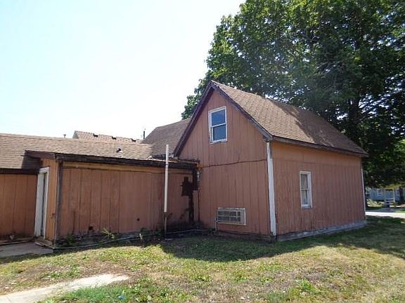 4th image of 510 E Monroe St