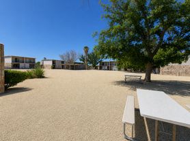 Apache Apartments, 2 Bedroom Apartment