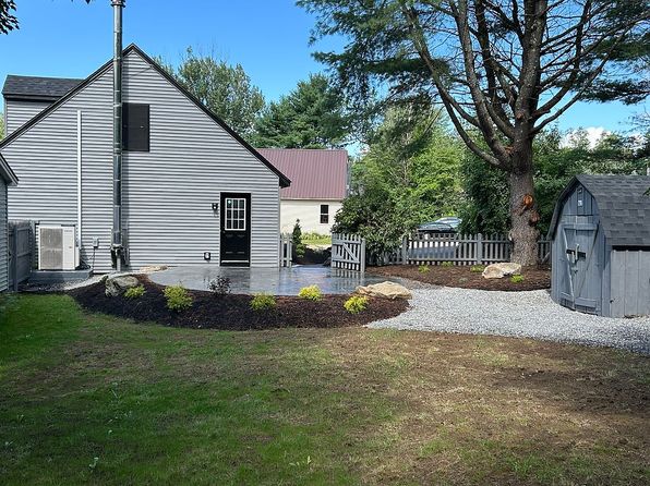 38 Country Side Cir