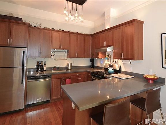 4th image of 380 Noe St #382A