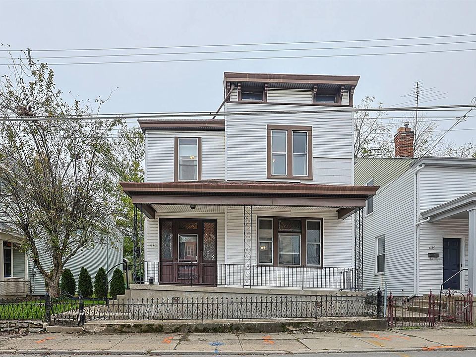 1st image of 623 W 12th St