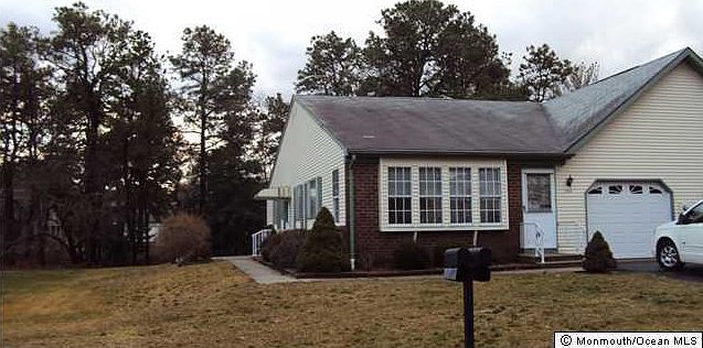 1st image of 20 Maplewood Drive #A