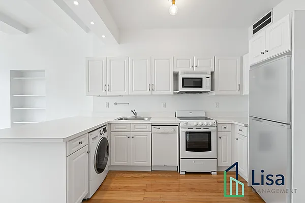 Rented by Lisa Management Inc | media 13