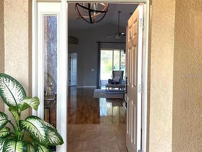 31352 Golden Gate Dr — Photo 2