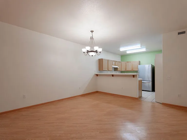 2153 Jasper Bluff St #103 — Photo 4
