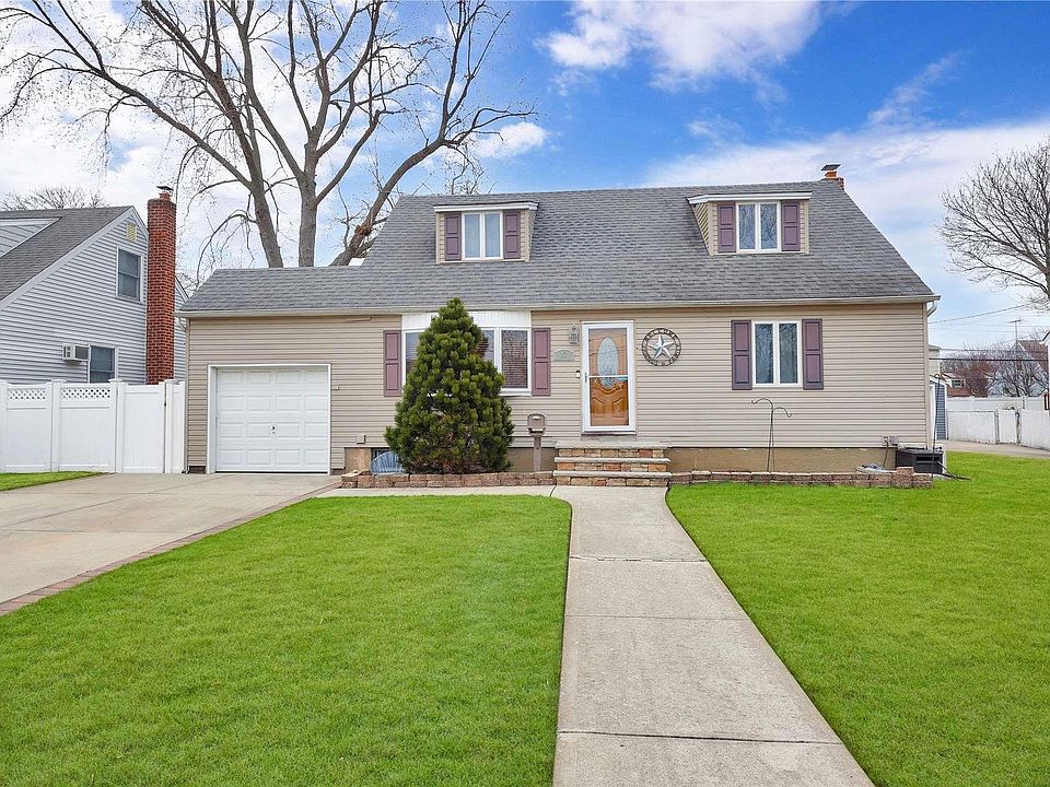 1st image of 17 Kent Lane