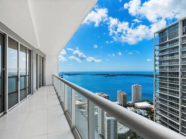 475 Brickell Ave APT 5209, Miami, FL 33131